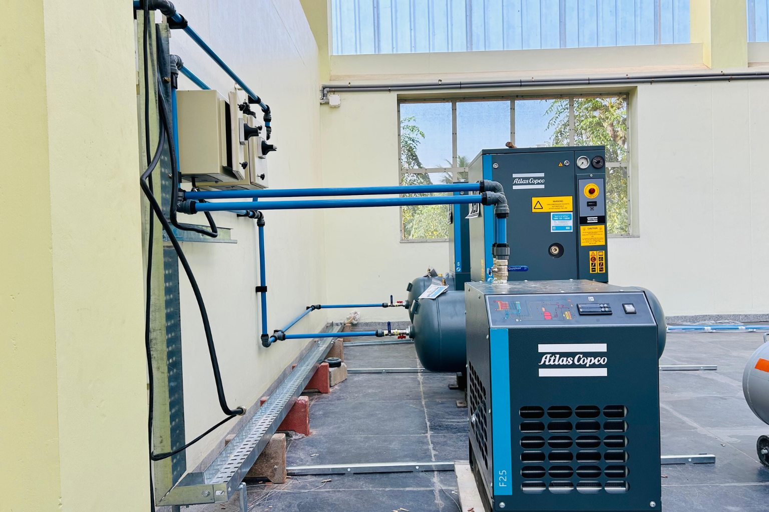 compressed air pipe